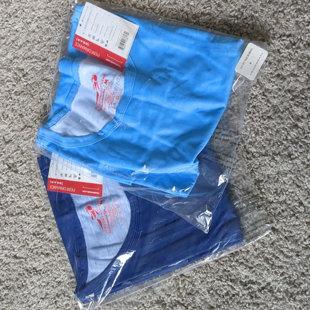 Gym Tank Bundle - M NWT
